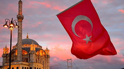 Top 10 Experiences That Await in the Enchanting Land of Türkiye